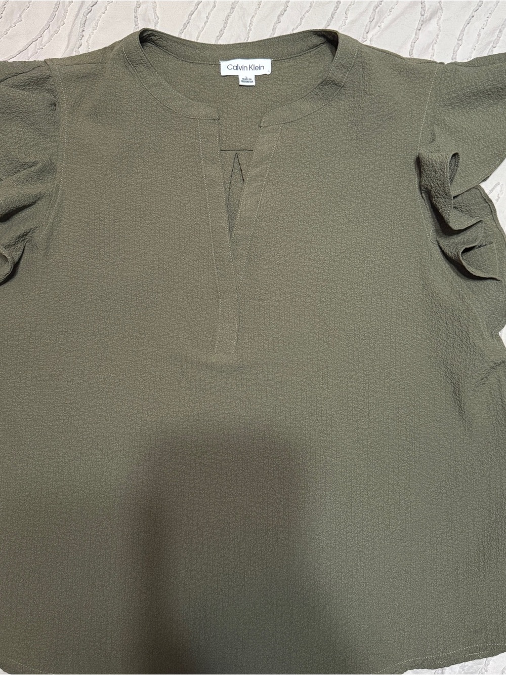 Calvin Klein Olive Textured Notch-Neck Short Sleeve Blouse size Large